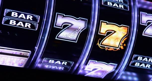surga777 Quickspin live-dealer studio with professional lighting and multiple camera angles